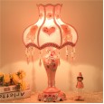 European-style table lamp bedroom bedside lamp creative modern minimalist resin hotel project wedding table lamp