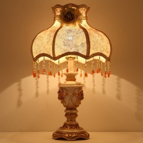 European-style table lamp bedroom bedside lamp hotel engineering custom living room study warm