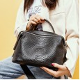 Spring and summer new leather handbags female crocodile pattern first layer cowhide large capacity ladies shoulder messenger bag