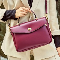 Leather handbags spring and summer new temperament ladies handbag Korean fashion briefcase simple shoulder messenger bag