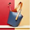 Spring and summer new fashion bag broadband bucket bag female leather shoulder bag handbag wild large capacity