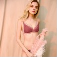 High-end withered rose no trace no steel ring bra new thin section gathered comfortable sexy underwear set