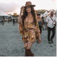 Summer new bohemian print dress with large cuffs and V-neck smock