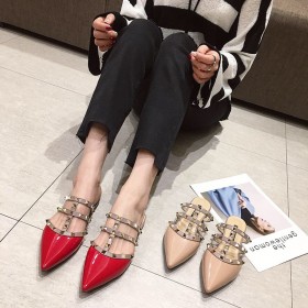 Summer new Roman rivets flat pointed shoes women sandals Baotou beach slippers