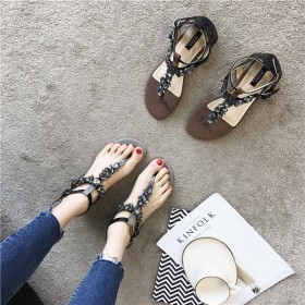 Snake pattern low heel Roman shoes new clip toe rhinestone flat sandals female summer buckle beach shoes