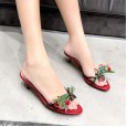 OL women's semi-slip slippers dress shoes with the word Huahua in the new catwalk