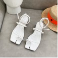 Fashion split-toe sandals trotters wild one-line buckle chunky heel women's shoes 961-2